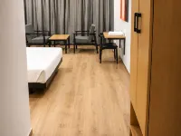Hotel Somani Wakad Hotels near Bajaj Auto