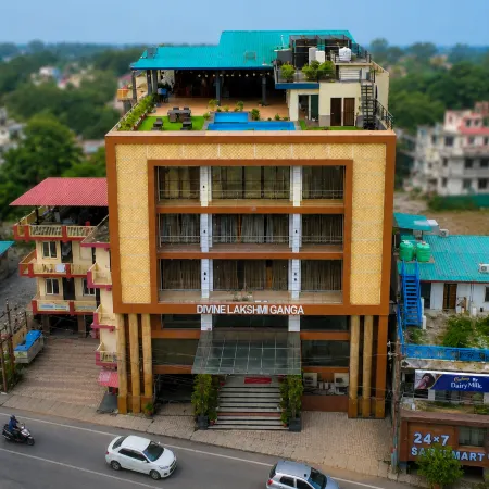 Hotel Divine Lakshmi Ganga