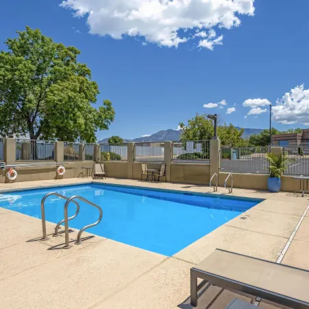 Best Western North I-25 Hotel