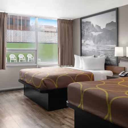 Super 8 by Wyndham Great Falls City Center