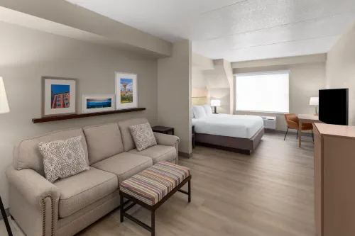 La Quinta Inn & Suites by Wyndham Knoxville West - Gym