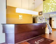 Econo Lodge Amarillo East - parking