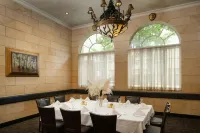 The Davenport Tower, Autograph Collection - breakfast