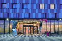 Moxy Katowice Airport - 3 estrellas
