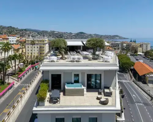 Europa Palace Hotels near Villa Nobel