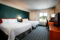 Fairfield Inn & Suites Sudbury - Pools