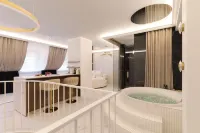 Jacuzzi Mirror Suite Granaria by Downtown Apartments - Jakuzi