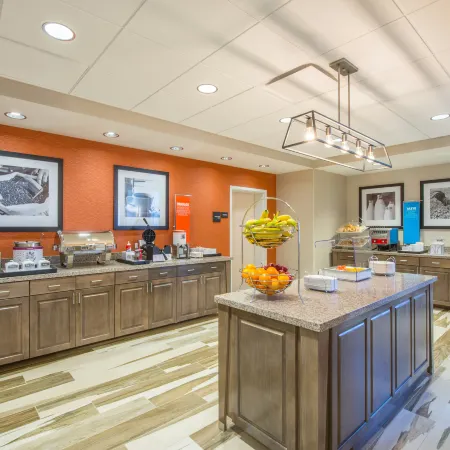 Hampton Inn & Suites Phoenix East Mesa