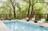 Harmon Guest House - Pools
