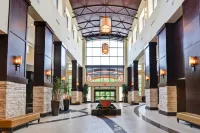 Embassy Suites by Hilton Savannah Airport - بار