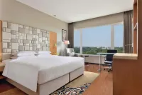 Courtyard by Marriott Madurai - خدمة نقل من وإلى المطار