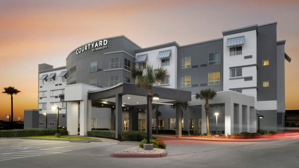 Courtyard Galveston Island
