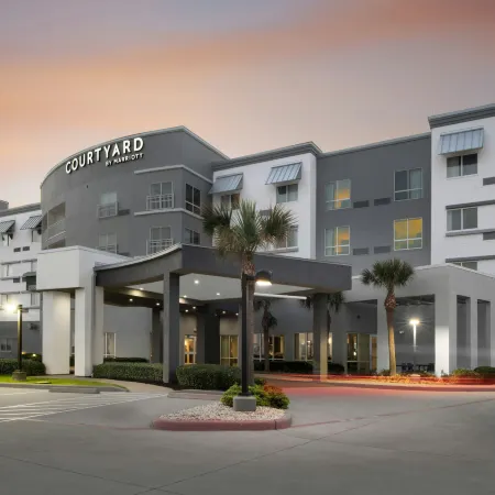 Courtyard Galveston Island