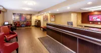 Red Roof Inn Detroit - Dearborn/Greenfield Village - parking