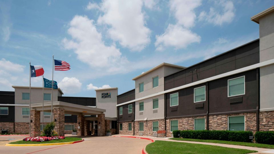 Four Points by Sheraton Dallas Arlington Entertainment District