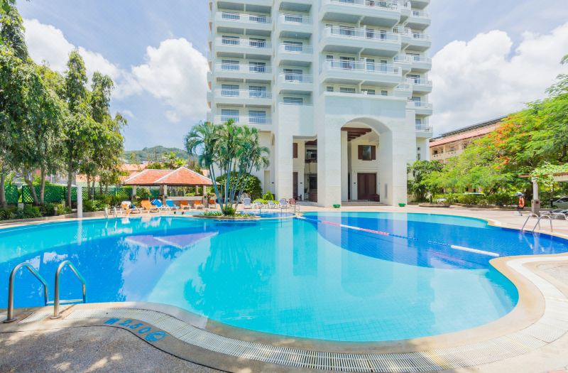 Waterfront Suites Phuket by Centara photo 4