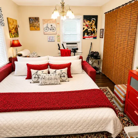 RED ROOM DE Spa Access