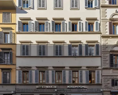Hotel Maxim Axial Hotels near Duomo