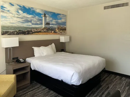 Days Inn by Wyndham Manitowoc - Pysäköinti
