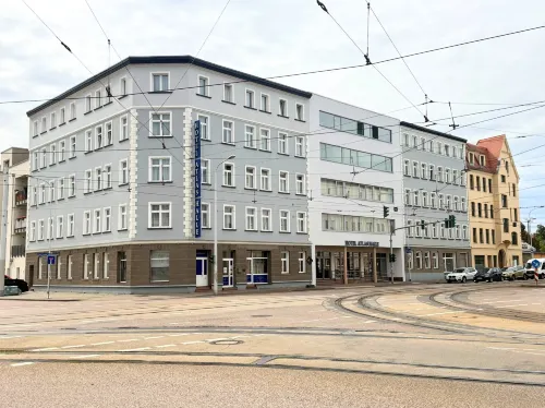 Hotel Atlas Halle - bar