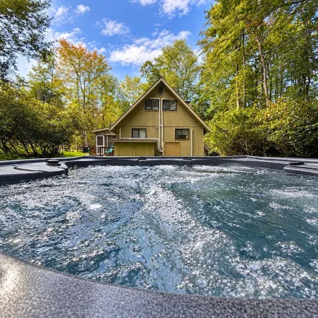 Hidden Gem by Lake Naomi Your Poconos family escape.