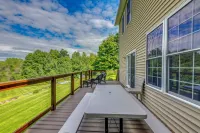 Dog-friendly Family Haven Minutes From Burlington! - Wifi
