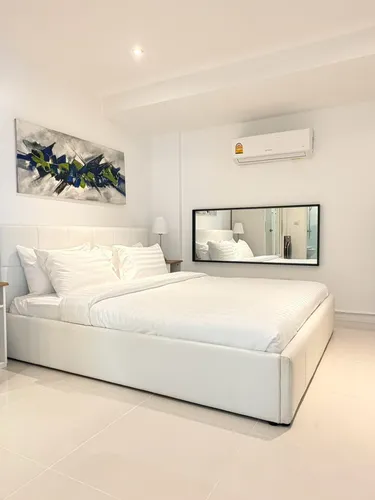 รูปภาพของB2-Luxurious 80 sqm plus rooftop terrace Retreat Near Karon Beach