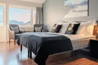 Grand Hotel Skei - Unike Hoteller - Parking