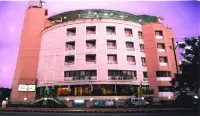 Daspalla Executive Court Hotels near VMRDA INS Kursura Submarine Museum