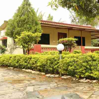 Jay Malhar Farm House Hotel Exterior
