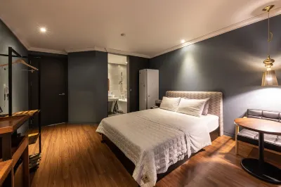 Brown Dot Hotel GimhaeEobang