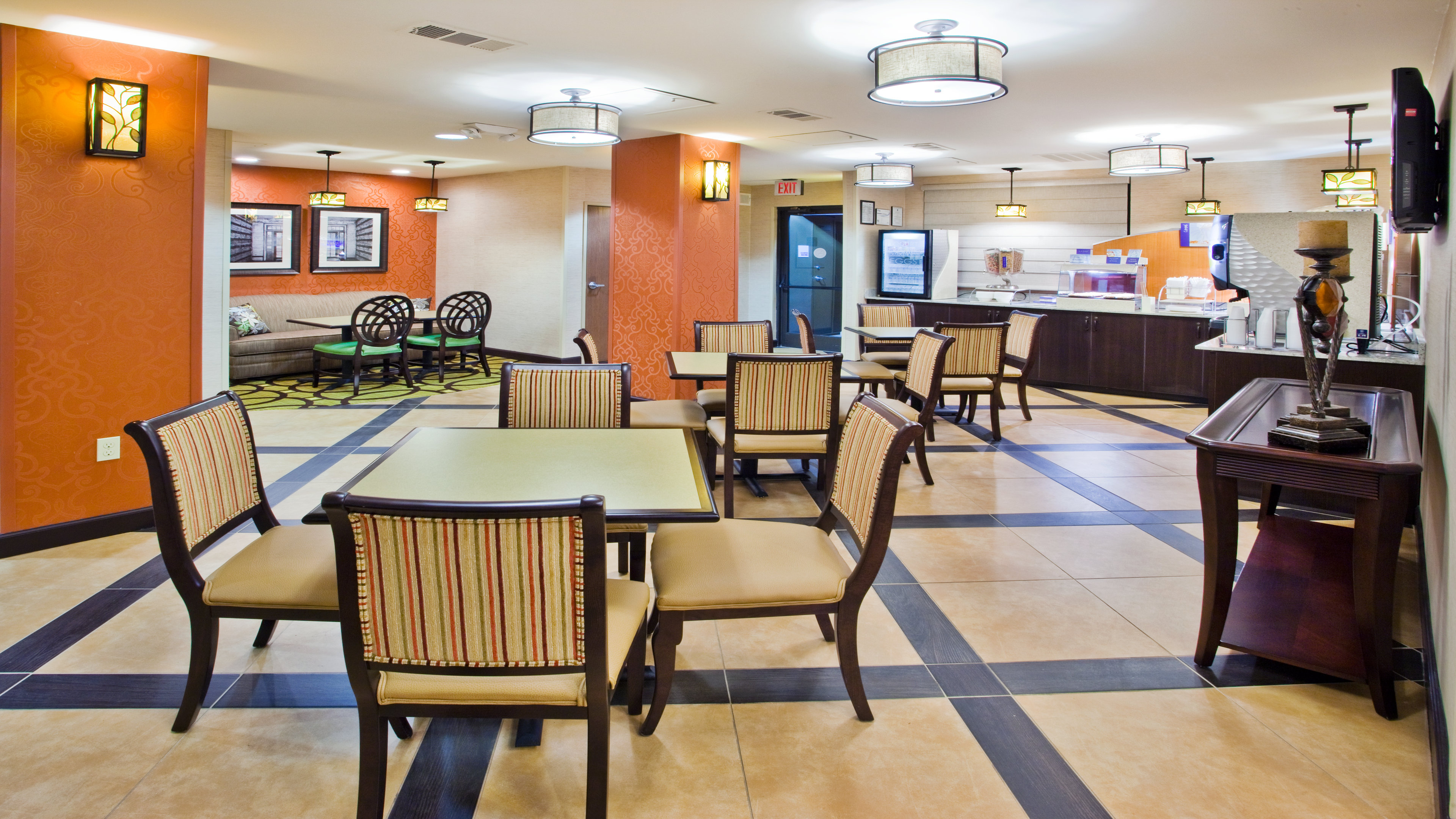 Holiday Inn Express Peachtree Corners-Norcross, an Ihg Hotel