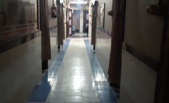 Goroomgo Central Guest House Agartala