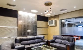 Hotel Jai Mahal - Housity