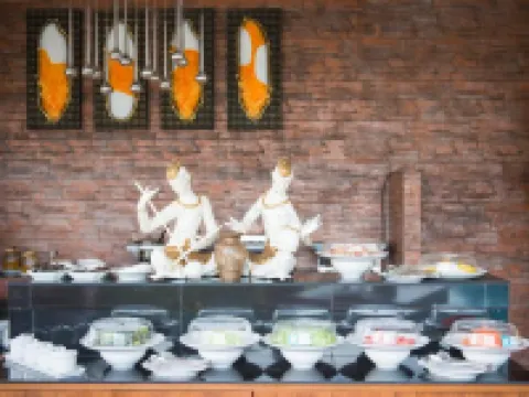 พีพีไนซ์บีชรีสอร์ท โรงแรมในเกาะพีพี