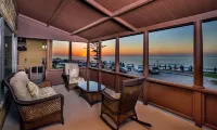 Pantai Inn Hotels in La Jolla