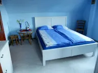 If You Want to Explore Lower Silesia, Sunny Apartment is the Perfect Location. Hotels in Wroclawski