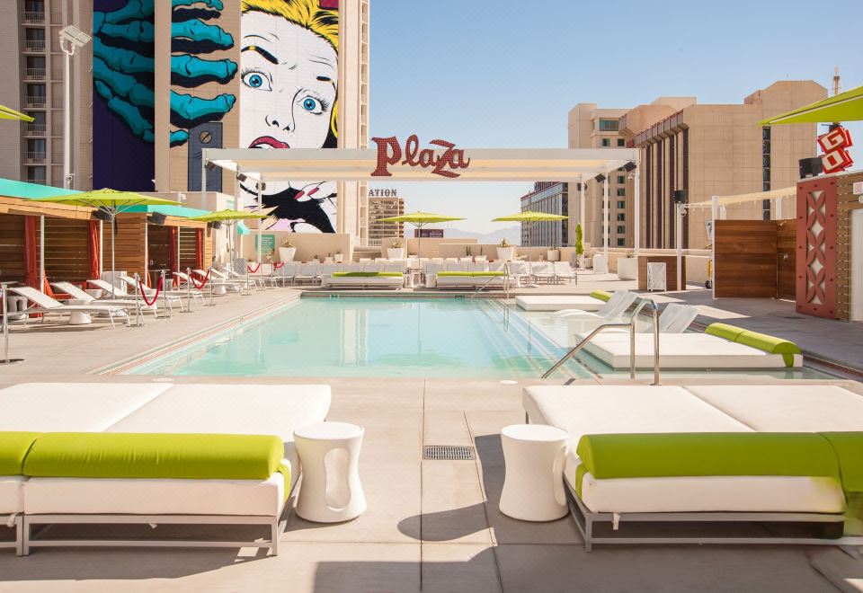 플라자 호텔 & 카지노