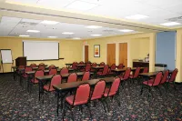 Hampton Inn & Suites Louisville East - 2-Star
