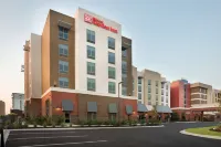 Hilton Garden Inn Birmingham Downtown Hotel in zona Rainbow LED Tunnel