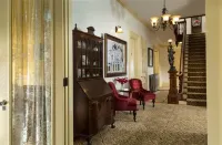 Rockland Talbot House Hotels in Rockland