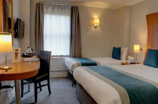 코러스 하이드 파크 호텔