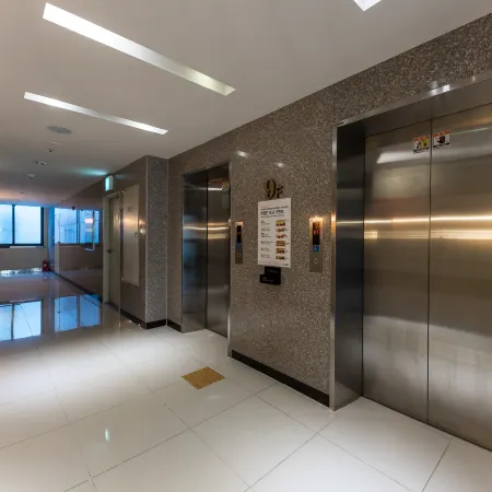 Changwon Sangnamdong 25th Street Hotel