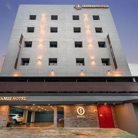 Jam22 Hotel