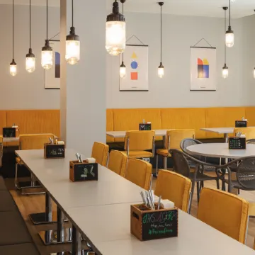 Holiday Inn - the niu, Form Stuttgart Feuerbach by IHG