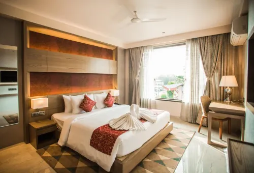 Hotel Grand Kadamba Hotels in Pilerne