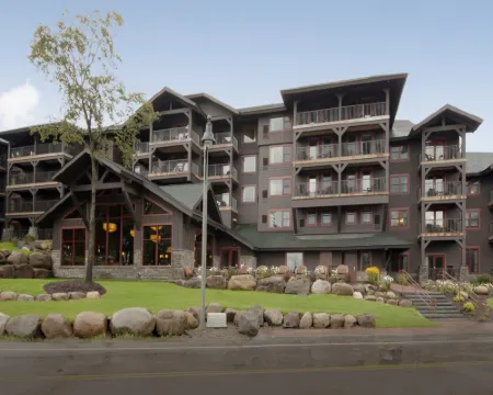 Hampton Inn & Suites Lake Placid Hotels in Essex County