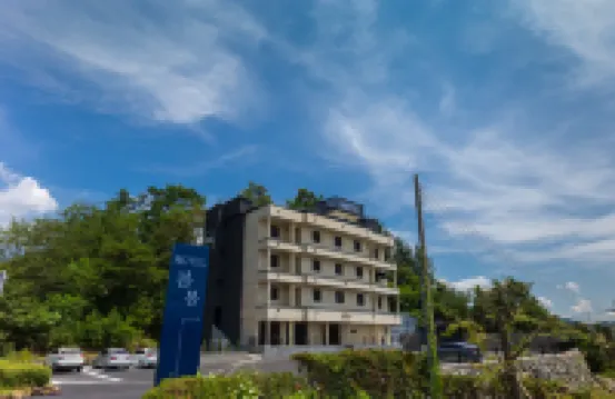 Hadong Hotel Bombom