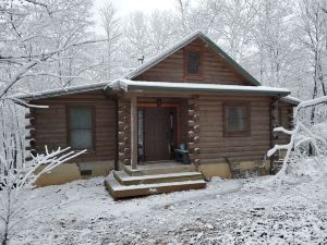 Smoky Mountain/ Lake View Cabin Bristol Tn.