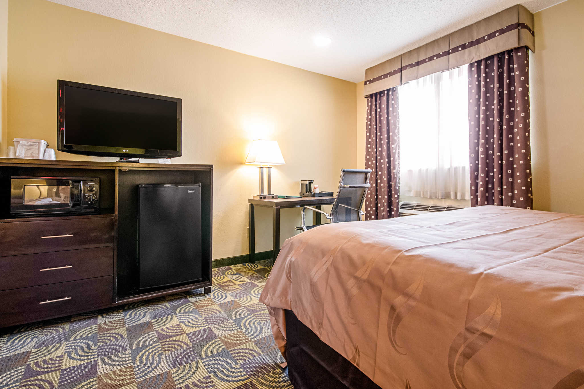 Quality Inn & Suites Glenmont - Albany South